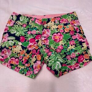 Lilly Pulitzer Callahan Shorts in Navy Floral